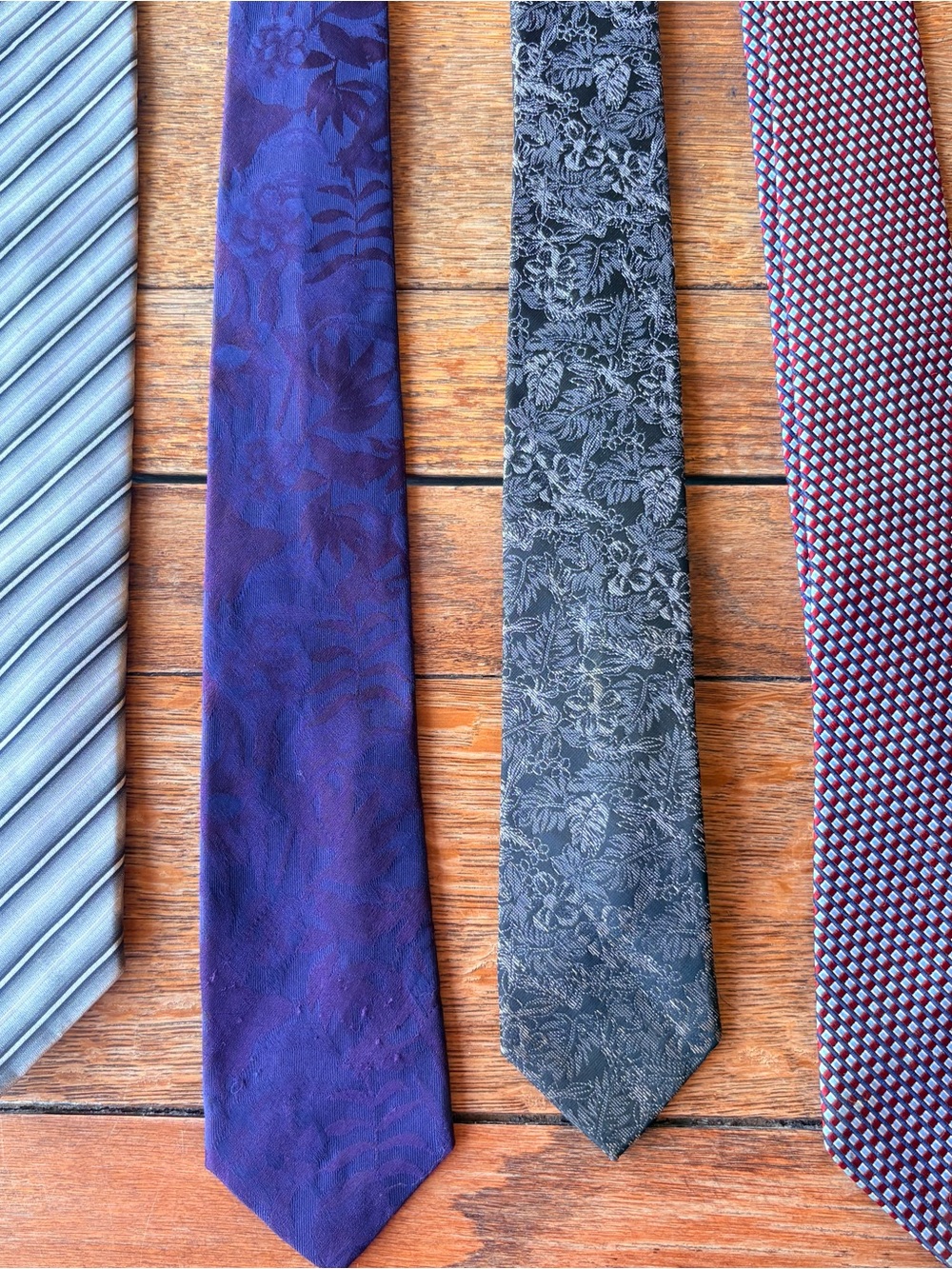 Van Heusen Floral-Texture Men's Tie set of 4 - Classic Formal Accessory